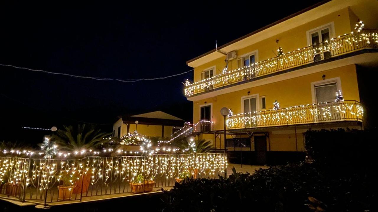 B&B L'Abbraccio Casola di Napoli Exterior foto